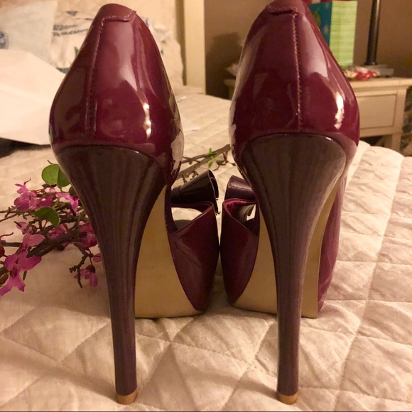 NWOT Steven by Steve Madden Rosalye Pumps - Picture 4 of 6